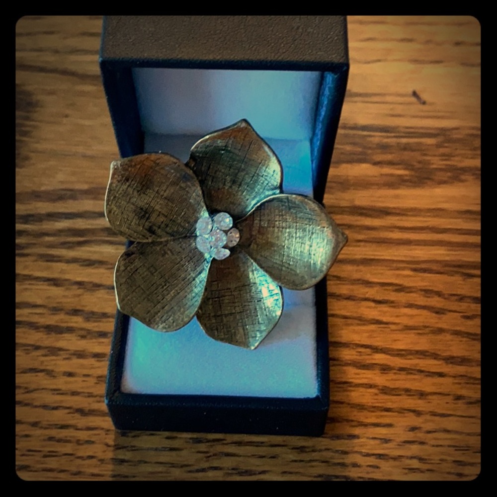 1970’s Flower Statement ring
